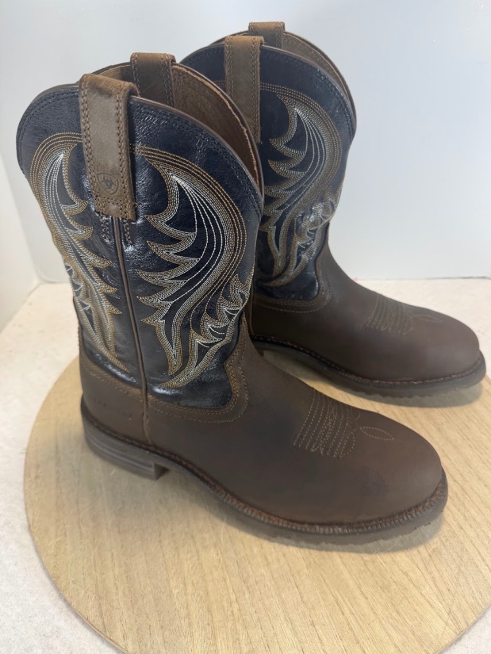 Ariat 10014068 Men’s 9.5D Steel Toe Western Work Boots Brown Leather NWOT